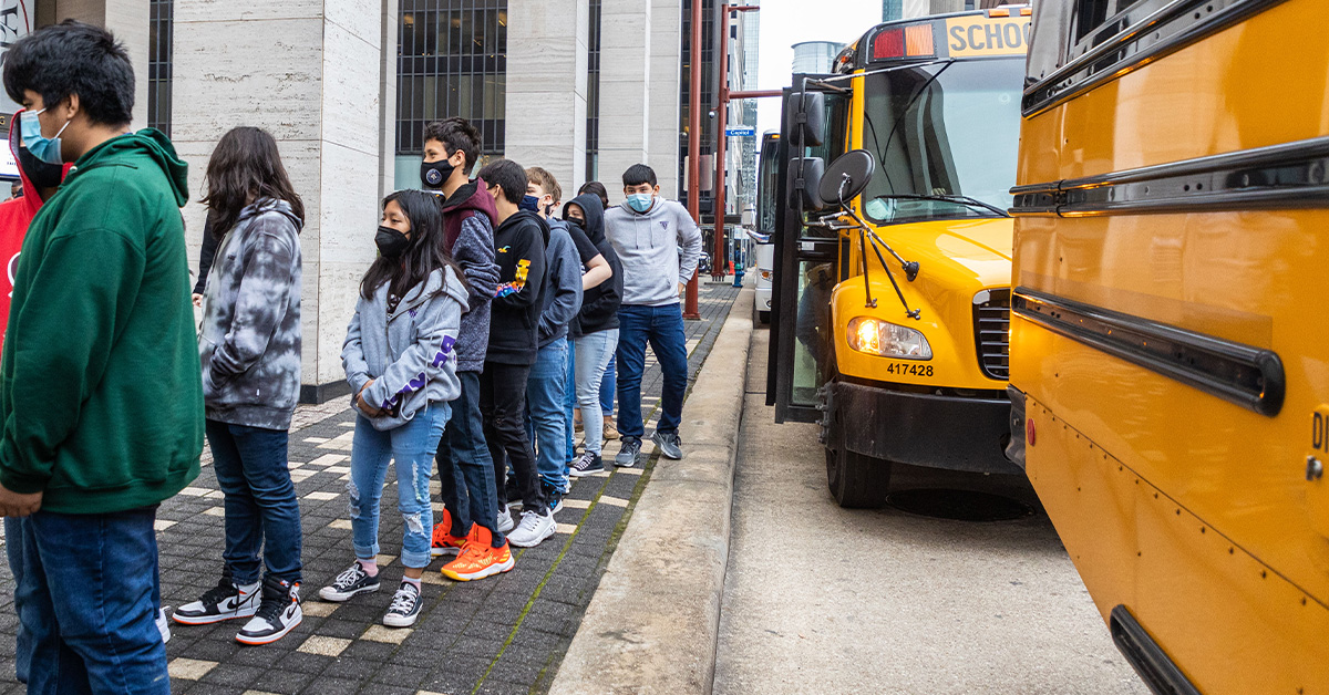 schoolbus_kids_edu_1200
